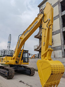 Excavatrice sur chenilles hydraulique Komatsu d'occasion du Japon, 40 tonnes, PC450/PC400 avec moteur PLC et pompe - Excellent état, modèle 2023 - Product Image 5