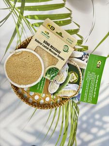 ฟองน้ำขัดผิวธรรมชาติทรงกลมจากผู้ผลิตเวียดนาม KB Eco Life ผลิตจากใยบวบ ขัดผิวได้อย่างเป็นมิตรต่อสิ่งแวดล้อม พร้อมสายรัดยืดหยุ่นและด้านหลังทำจากผ้าฝ้าย - Product Image 3