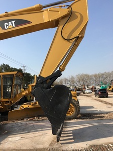 Excavatrice sur chenilles d'occasion 330B/330BL/330DL/330C/325B avec moteur japonais, capacité de la benne de 1,6 m³, à vendre - Product Image 3