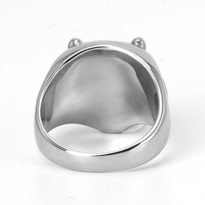 Bague Punk Gothique en Acier Inoxydable 316 pour Homme, Crâne du Diable, Finition Argent Poli, Texture Oeil Vieilli, Design Audacieux Sombre et Rébellien, Yunnique - Product Image 5