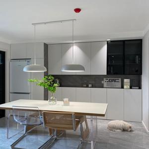 Mobile Buffet con Frigorifero Integrato a Parete, Arredamento Multifunzionale Personalizzato per Esposizione e Stoccaggio - Product Image 1