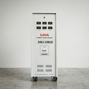 Régulateur de tension automatique triphasé LiOA DR3-20KII 20 kVA, large plage d'entrée 160 V-430 V pour l'alimentation des appareils électroniques sensibles - Product Image 3