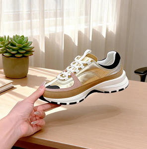 Chaussures de sport de plein air en cuir de haute qualité, de marque originale, avec logo personnalisé, design haut de gamme, tendance, maille respirante pour le printemps - Product Image 1