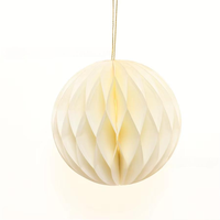 Décorations de fête de fin d'année style Instagram : mini-ornements, décorations de fenêtre de supermarché, décorations de plafond, boules en papier suspendues en nid d'abeille