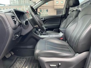 Trumpchi GS3 200T Automatique Turbo SUV d'occasion en bon état, sans accident, <span class=keywords><strong>2018</strong></span>, conduite à gauche, couleur foncée, exportation de voitures d'occasion - Product Image 5