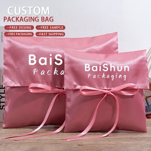 Lingerie imprimée avec logo personnalisé, <span class=keywords><strong>enveloppe</strong></span> d'emballage de vêtements, sac en satin avec nœud, emballage de luxe pour perruque de cheveux, pochette en soie avec rabat anti-poussière - Product Image 1