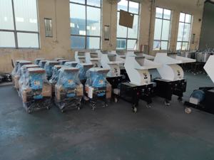 Broyeur <span class=keywords><strong>en</strong></span> plastique à faible bruit pour moulage par injection Sprue & Runner Scrap - Product Image 6