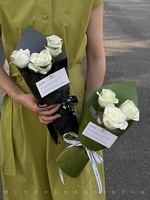 Papier d'emballage floral gaufré imperméable de la série Baroque, style peinture à l'huile, matériaux écologiques pour bouquets