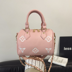 Sac Boston élégant pour femme, pochette multifonctionnelle avec fermeture éclair, sac à main à chaîne fermée, sac à main avec doublure en polyester, 7027 - Product Image 4