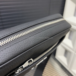 Productos al por mayor Diseñador de los hombres de cuero Cross Body de lujo Sling Bolsos de hombro para los hombres Lvs Cremallera Bolsa - Product Image 5