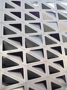 Système de Façade en Panneaux d'Aluminium Personnalisés Sculptés pour la Décoration Architecturale Intérieure et Extérieure des Centres Commerciaux - Product Image 2