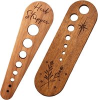 Éplucheur d'herbes en bois rustique et sûr, outil de cuisine, éliminateur de feuilles de légumes en bois pour la cuisine, 8 ouvertures différentes