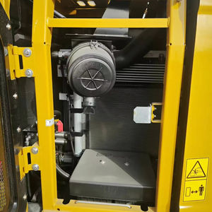 Excavatrice Sany SY75 d'occasion, durable et économique, mini-pelle d'occasion avec moteur Isuzu et distributeur hydraulique Kawasaki à vendre - Product Image 4