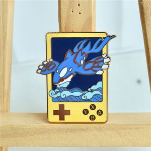 Yibo - Broche de Anime Japonés Clásico de la Serie Elf D6, Accesorio para Mochila Escolar, Esmalte con Impresión UV, Metal Plateado - Product Image 1
