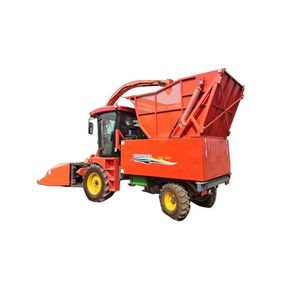 Green feed harvester self-propelled crushing harvester Qingchu crushing machine