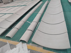 Panneau en pierre calcaire beige de haute qualité pour <span class=keywords><strong>la</strong></span> culture naturelle des maisons de luxe au Portugal, revêtement de façade en pierre calcaire du Portugal - Product Image 1