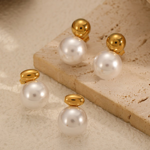 Pendientes de Perlas de Imitación Redondas, Acero Inoxidable, Joyería de Moda para Mujer - Product Image 1