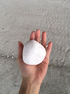 หิมะสีขาวขนาดปกติ Tumbled กรวดหินเวียดนามผู้จัดจำหน่ายหิน - Product Image 4