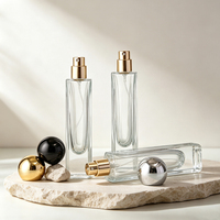 Flacon pulvérisateur d'huile de parfum carré personnalisé de 30 ml avec bouchon à bille, flacon de parfum vide en verre de 30 ml (1 oz) avec emballage en boîte