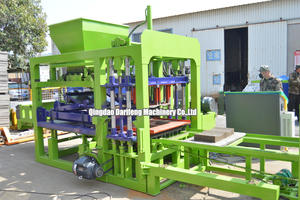QT4-15 Automatic Concrete Hydraulic Hollow <strong>Interlocking</strong> <strong>Block</strong> <strong>Machine</strong> | <strong>5</strong> Inch Brick Molding Equipment for Small Business - Product Image 5