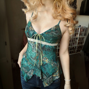 Débardeur Camisole Femme Rétro Imprimé Col V Sans Manches Volants Coupe Évasée Léger Décontracté Tendance Été - Product Image 3