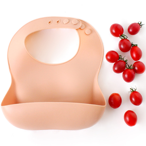 Bavaglini impermeabili puliti in Silicone morbido di nuovo colore personalizzati - Product Image 4