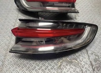 95B945091AJ 95B945092AJ Feu arrière d'origine pour Porsche Macan 2019-2026, ensemble de feux arrière LED d'occasion authentique, Plug and Play