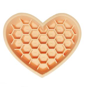 Neues Produkt Silikon Herzform Pet Bowl Slow Feeder Liebe Waben hund Fütterung 2 In 1 Slow Eating Pet Slow Feeding Bowl - Product Image 1