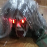 Jouet électrique à commande vocale, fantôme chauve rampant, accessoires amusants pour farces d'Halloween pour jeunes, maison hantée