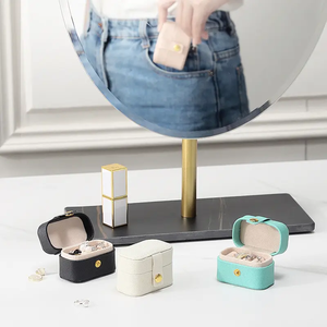 Nuevo Estuche Organizador de Joyas Mini con Logotipo Personalizado, Cierre de Botón, Pequeño, de Cuero PU, para Viaje, Collar, Anillo, Pendientes, Regalo de Joyería de Boda - Product Image 6