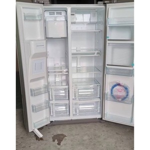 Réfrigérateur côte à côte 608L avec distributeur d'eau et machine à glaçons, double porte, dégivrage automatique électrique, refroidissement par air, refroidissement direct - Product Image 3