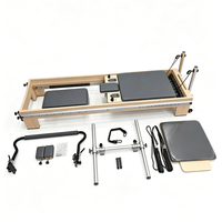 Vente en gros usine : Équipement d'exercice Platis – Reformer Pilates complet en bois d'érable avec poteau en aluminium pour studios de yoga