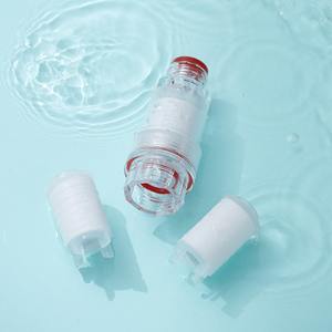 SynoTex Kit de purification d'eau manuelle Filtre de douche de voyage pour hôtels, camping et extérieur OEM disponible - Product Image 5