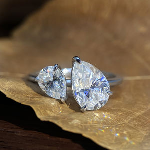 แหวนแฟชั่นแบบเปิด ประดับเพชรพลอย ชุบทอง ทรงลูกแพร์ แหวนหมั้นสำหรับผู้หญิง - Product Image 4