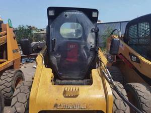 Chargeuse compacte sur pneus Caterpillar Cat 246D d'occasion, 95% neuve, 4x4, petit modèle, prix abordable - Product Image 4