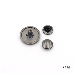 Nouveau design, rivets en alliage de zinc gravés sur mesure avec logo, finition bronze vieilli, pour collier/sangle de sac à main - Product Image 2