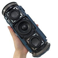 3 EQ OEM Haut-parleur bluetooth portable 30W Subwoofer Haut-parleur sans fil étanche IPX7 Son stéréo Haut-parleurs de sport RVB pour l'extérieur