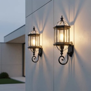 Lampe Murale Solaire Extérieure Étanche pour Cour, Couloir et Porte, Style Rétro Européen - Product Image 2