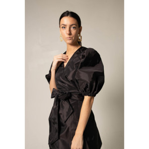 Robe enveloppante noire Lusso - Product Image 2