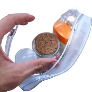 Pochette de maquillage transparente personnalisée pour cadeau promotionnel, sac de voyage imperméable en PVC avec fermeture éclair, sac cosmétique tendance avec logo - Product Image 4