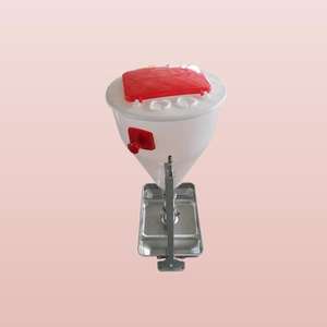 Comedero Automático para Cerdos Hengyin, Húmedo y Seco, Plástico+Acero, Blanco, 50 kg, 1 Año de Garantía, Larga Duración - Product Image 1