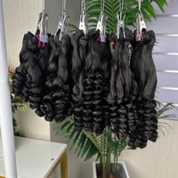 Extensiones de Cabello Rizado Fumi Flower Curl, Calidad Super Double Drawn, 100% Cabello Humano Virgen, Color Negro Natural