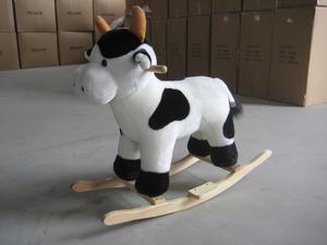 牛のリアルなサウンドで牛の形をした豪華なロッキング牛2023 - Product Image 3