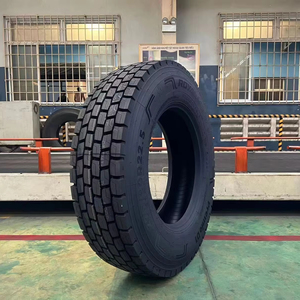 Neumáticos para Camión 295/75R22.5 11R22.5, Neumáticos de Dirección y Tracción Royalmega Vietnam, para Todas las Posiciones - Product Image 1