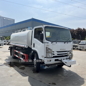 Camions-citerne à eau ISUZU <span class=keywords><strong>80</strong></span>-10T 2026 Japon 190 ch 4x2 8 m³ 10 m³ <span class=keywords><strong>Camion</strong></span> arroseur - Product Image 3