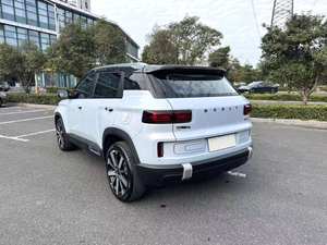 SUV familial confortable d'occasion, spacieux, Geely ICON 2023 1.5TD, bon état, <span class=keywords><strong>voiture</strong></span> de banlieue économique - Product Image 2