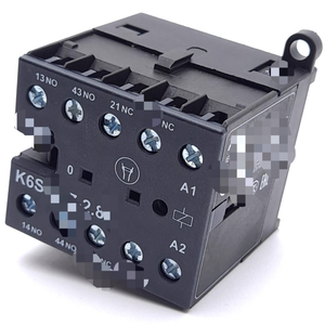 Relé de contactor Mini, 4 polos, 2x2 sin Nc Aux, bobina de 17-32vdc, nuevo, original, listo, en stock, automatización industrial, Pac Ded - Product Image 1