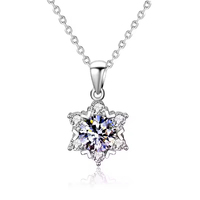 Bijoux fins en argent Sterling 925 11mm coupe ronde Moissanite collier pendentif flocon de neige de Noël