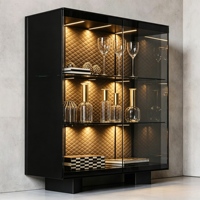 Moderne Hochwertige LED-Beleuchtete Glas-Vitrine Luxus-Ausstellungsschrank mit Diamant-Genähtem Hintergrund für Heim-Dekoration & Hotelprojekte