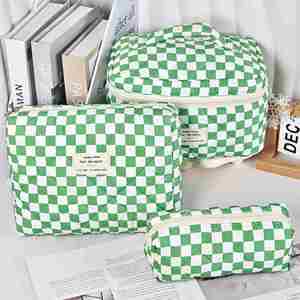 Large Capacity Quilted Letter Cosmetic Bag <b>Set</b> Portable Cotton Makeup Bags Zipper Closure Fashionable Travel Storage Bag - Product Image 3
